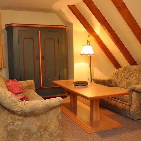 Zur Gruenen Erle Penzion 3*